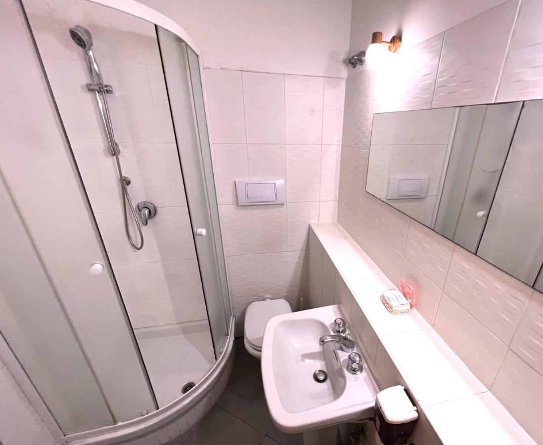 Booking Inn Settembre 95 Rzym Zewnętrze zdjęcie
